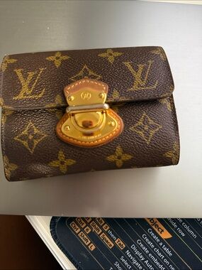 100% Authentic Louis Vuitton Monogram Small Wallet with Gold Hardware